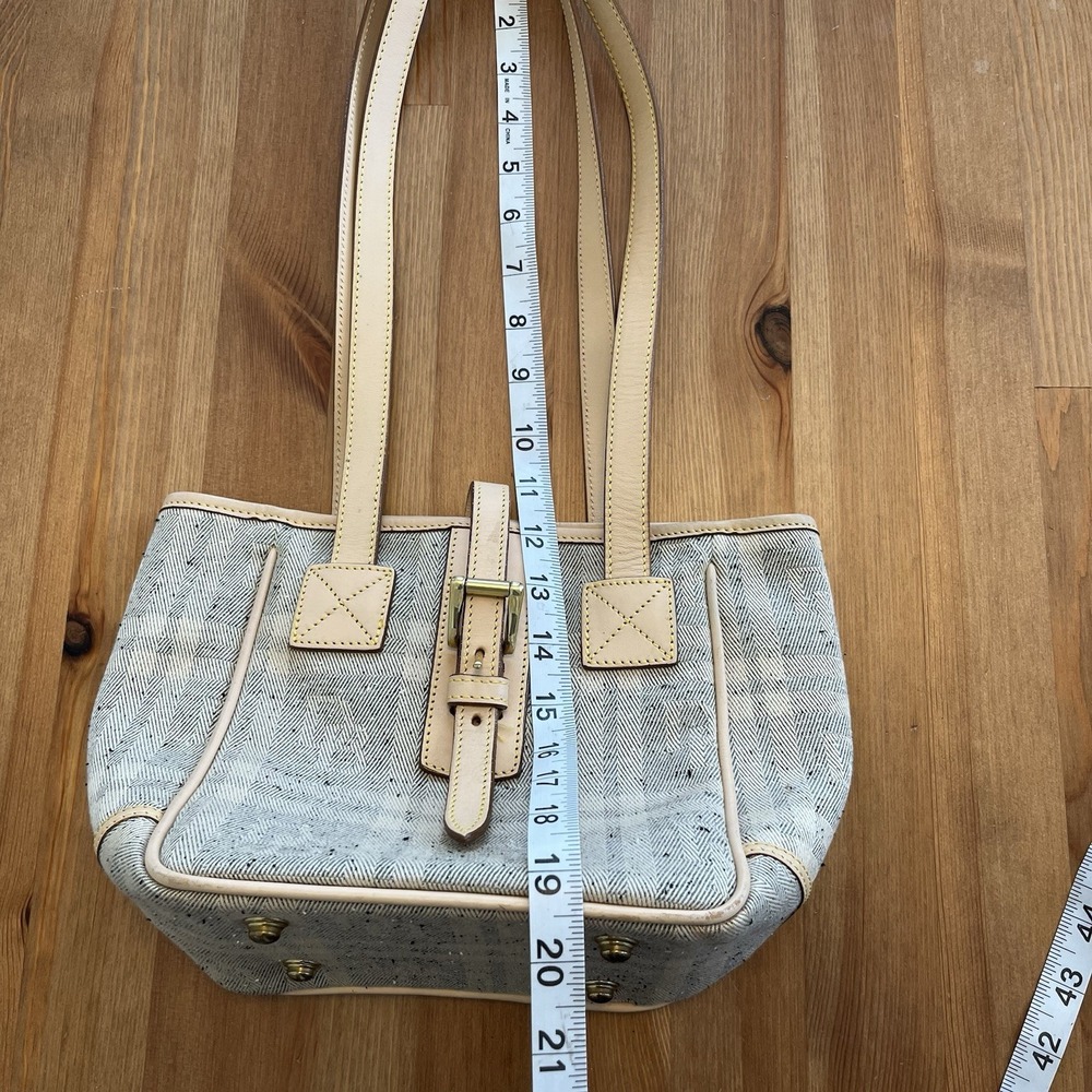 Vintage Dooney & Bourke Women's Purse Bag Beige Tan Plaid Leather Trim Chic Cute - Picture 16 of 16